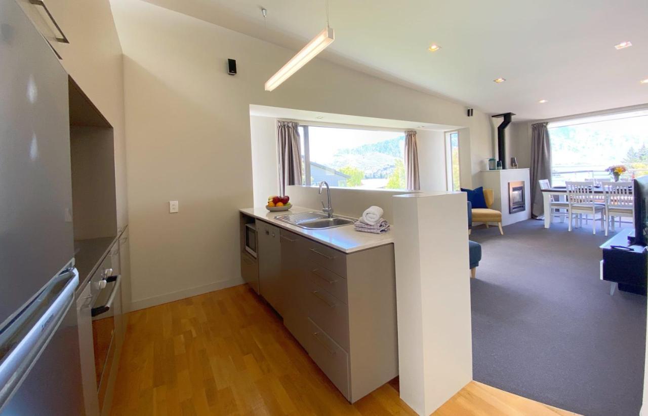 Tekau - Modern Holiday Apartment With Lakeview Queenstown Exterior photo