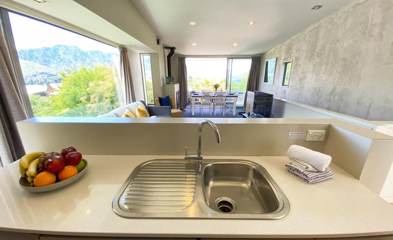 Tekau - Modern Holiday Apartment With Lakeview Queenstown Exterior photo
